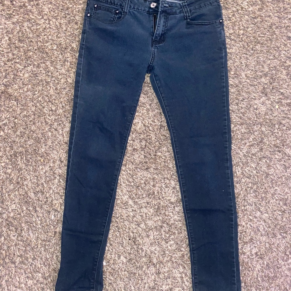 Y2K Bling Dark-Wash Skinny Jeans with Tapered Leg, Detailing, and Bling Buttons